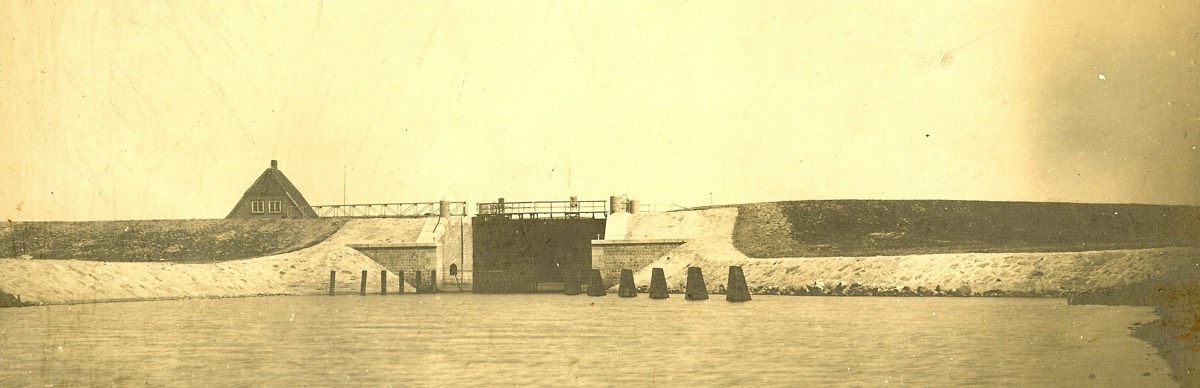 Stacks Image 14
